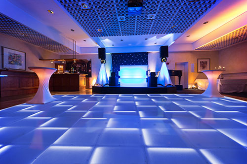 Setting the Mood With A Portable Lighted LED Dance Floor